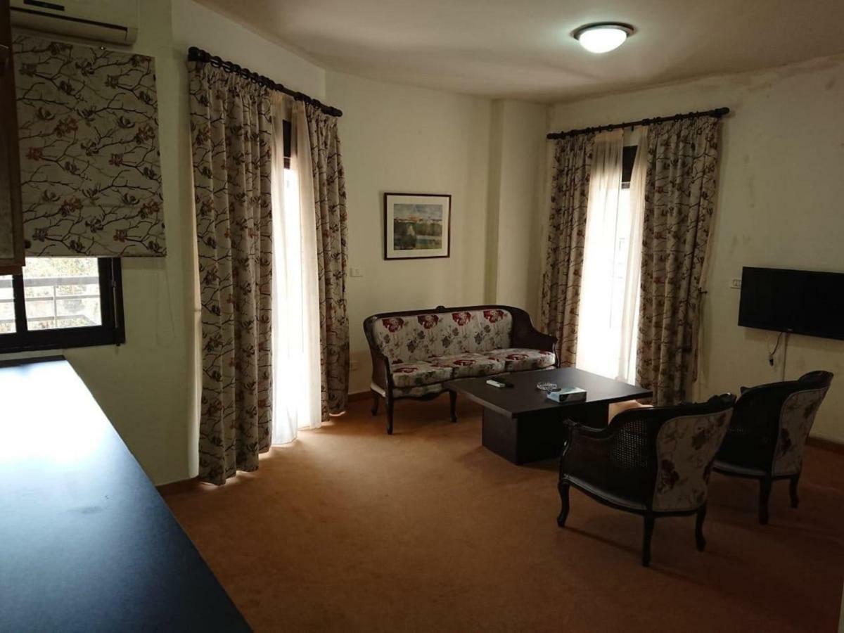 Nine Seven Hotel Adma wa Dafneh Luaran gambar